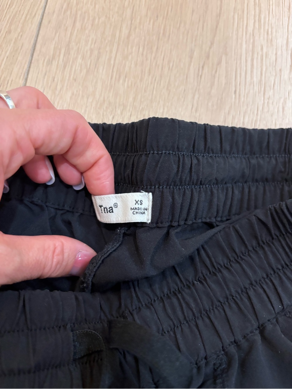 ARITZIA TNA JOGGER - Picture 5 of 5